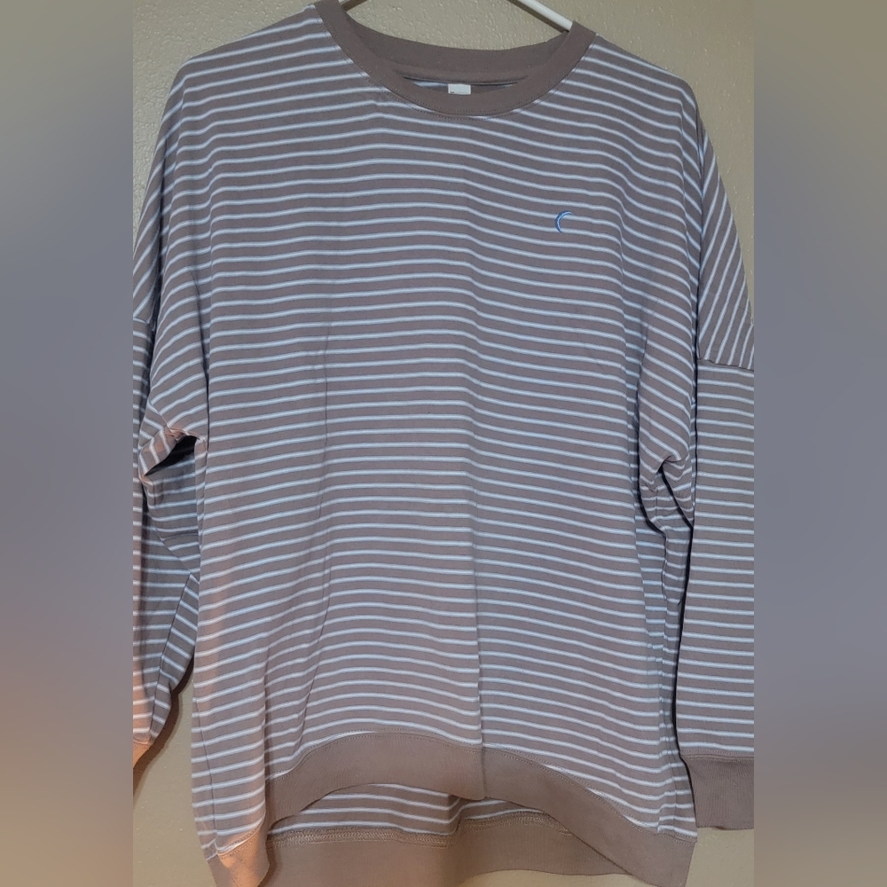 Zyia Activewear Cewneck Long Sleeve Small